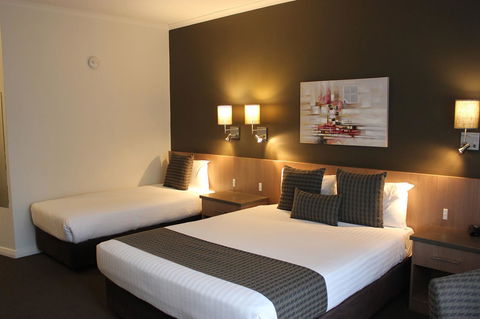 Swan Hill Resort - C Tourism 17