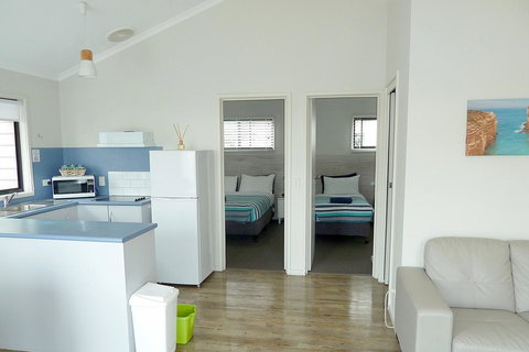 Apollo Bay Waterfront Motor Inn - C Tourism 5