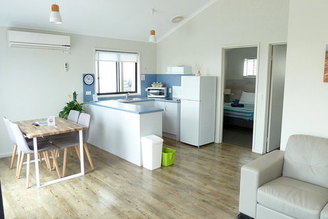 Apollo Bay Waterfront Motor Inn - C Tourism 4