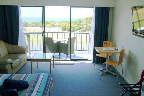 Apollo Bay Waterfront Motor Inn - C Tourism 29