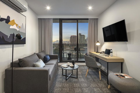 Quest NewQuay - C Tourism 10