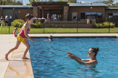 Ramada Resort By Wyndham Phillip Island - C Tourism 30