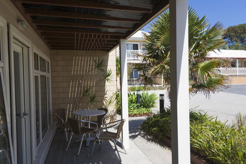 Port Campbell Parkview Motel & Apartments - C Tourism 32
