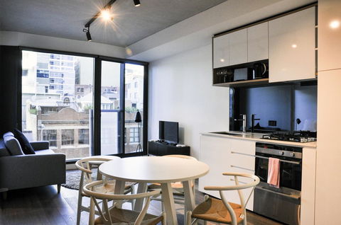 Mono Apartments On La Trobe Street - C Tourism 0