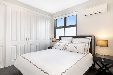 Manhattan Apartments - Caulfield North - C Tourism 27