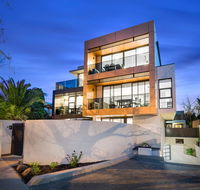 Manhattan Apartments - Caulfield North - C Tourism