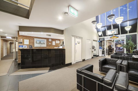 Ciloms Airport Lodge - C Tourism 15