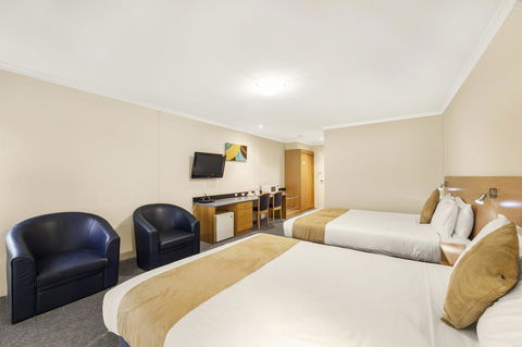 Ciloms Airport Lodge - C Tourism 38