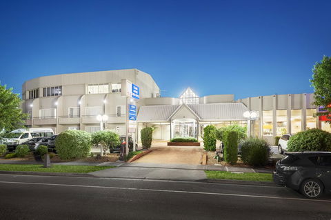 Ciloms Airport Lodge - C Tourism 0