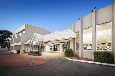Ciloms Airport Lodge - C Tourism 14