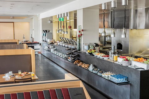 PARKROYAL Melbourne Airport - C Tourism 7