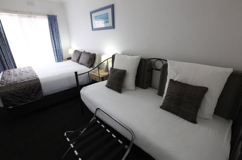Mornington Motel - C Tourism 18