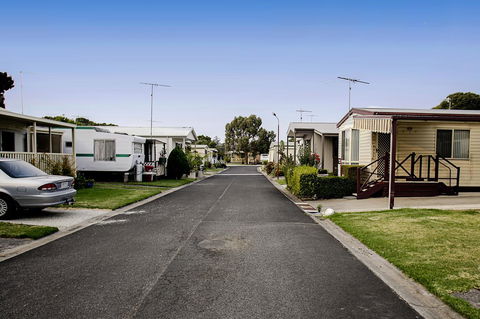 Discovery Parks - Geelong - C Tourism 44