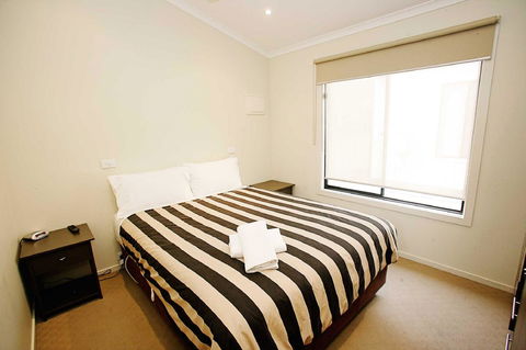 Discovery Parks - Geelong - C Tourism 3