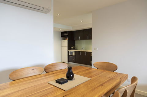 The Dolphin Apartments - C Tourism 8