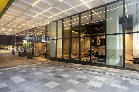 Novotel Melbourne Central - C Tourism 27