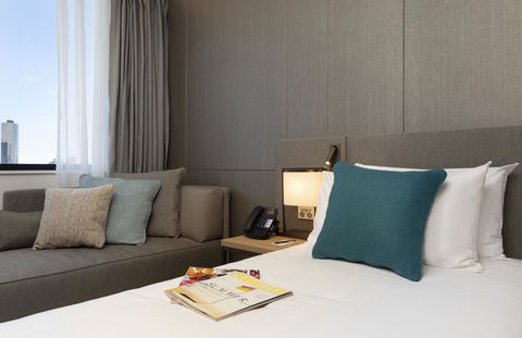 Novotel Melbourne Central - C Tourism 3