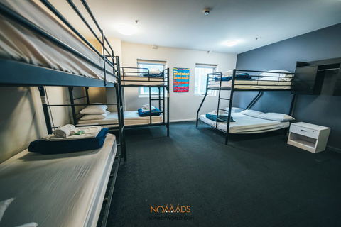 Nomads Melbourne Backpackers - C Tourism 30