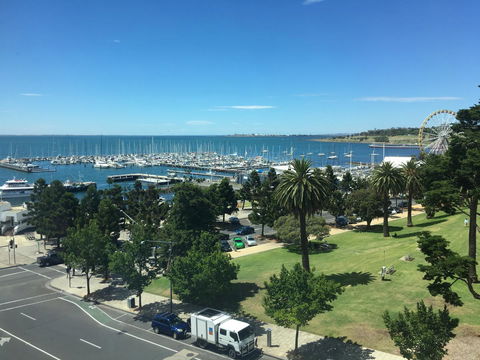 Geelong Waterfront Penthouse Apartment - C Tourism 2