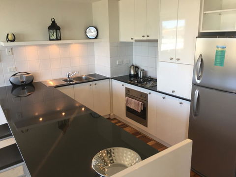 Geelong Waterfront Penthouse Apartment - C Tourism 8
