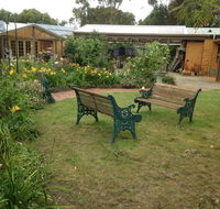 Mud Hollow Barn - C Tourism