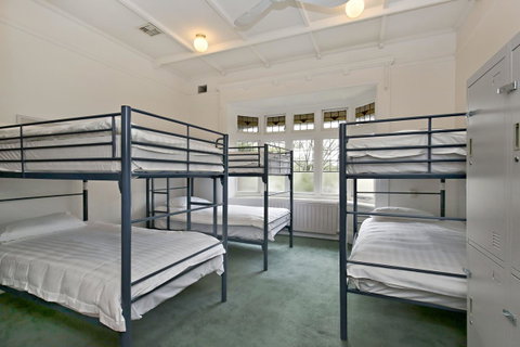Hub Hostel - C Tourism 23