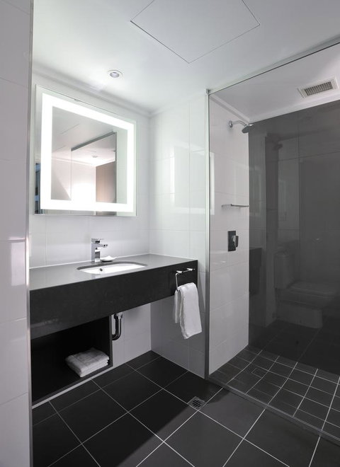 Novotel Melbourne On Collins - C Tourism 11