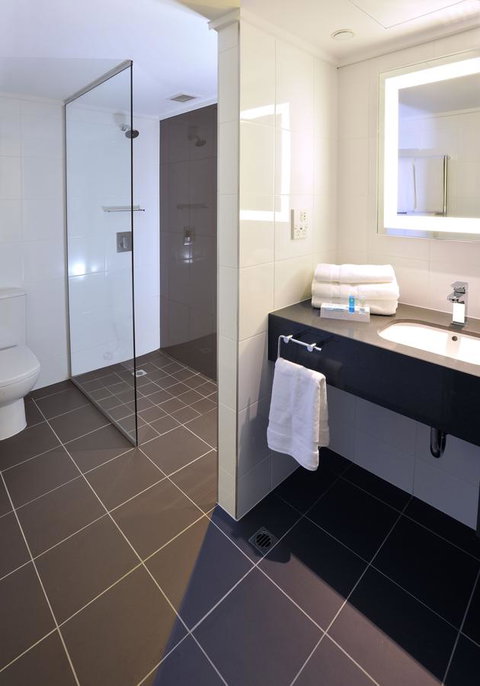 Novotel Melbourne On Collins - C Tourism 8