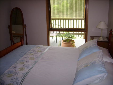 Shady Brook Cottages - C Tourism 25