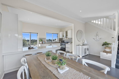 Beachside House - C Tourism 12