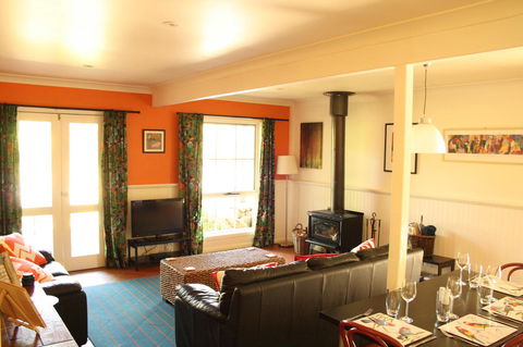 Merrimeet Cottages - C Tourism 6