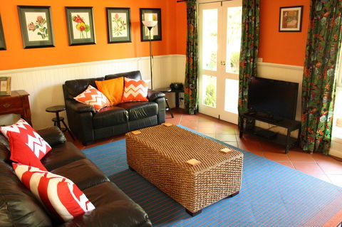 Merrimeet Cottages - C Tourism 13