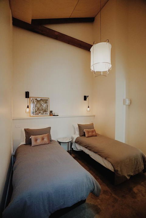 THE WAREHOUSE APARTMENTS - C Tourism 13