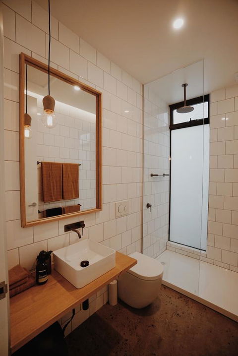 THE WAREHOUSE APARTMENTS - C Tourism 14