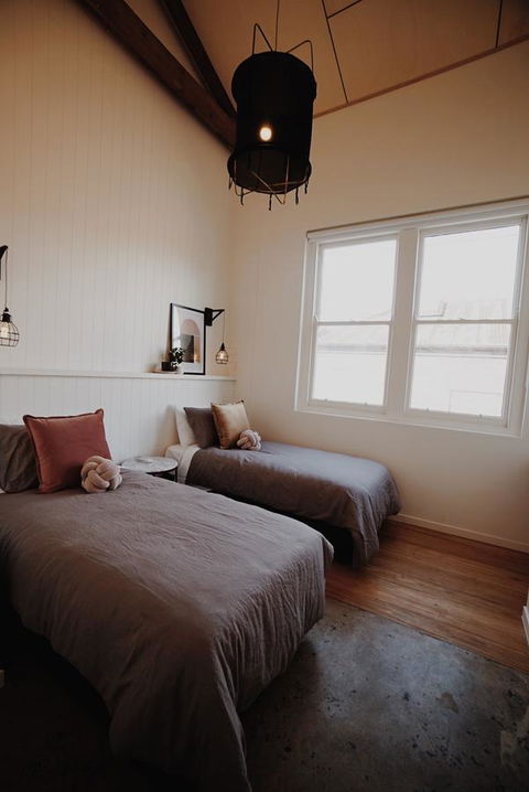 THE WAREHOUSE APARTMENTS - C Tourism 17
