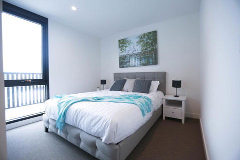 Box Hill 2 Bedroom Apt (La Maison) 02 - C Tourism 5