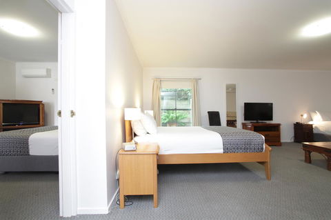 Quality Inn & Suites The Menzies - C Tourism 11