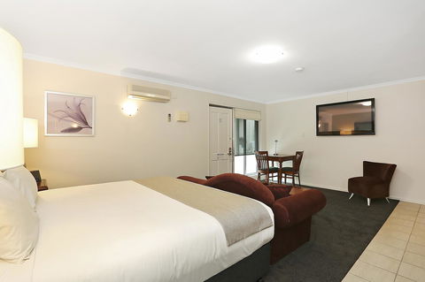 Quality Inn & Suites The Menzies - C Tourism 38