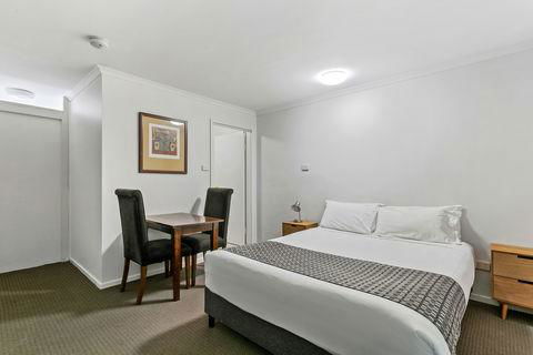 Quality Inn & Suites The Menzies - C Tourism 2