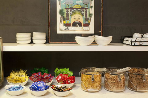 Causeway 353 Hotel - C Tourism 17