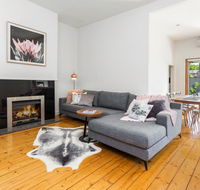 Central Bendigo Cottage walk to everywhere - C Tourism