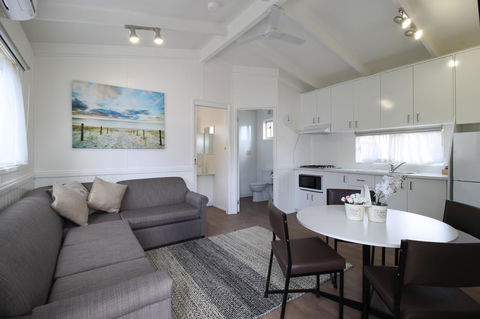 Kanasta Caravan Park - C Tourism 17