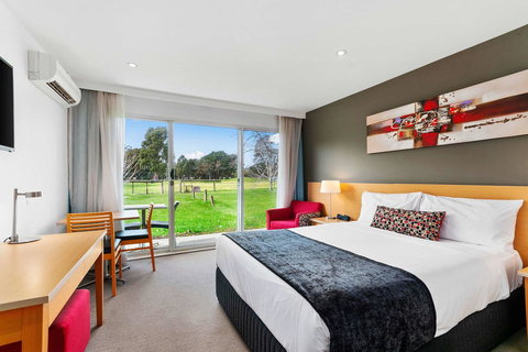 Quality Inn & Suites Traralgon - C Tourism 10