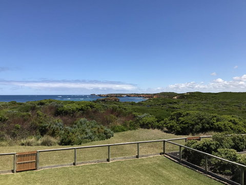 Sunsets On Martyrs Luxury Coastal Beach House Peterborough - C Tourism 22