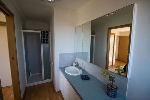 Sunsets On Martyrs Luxury Coastal Beach House Peterborough - C Tourism 18