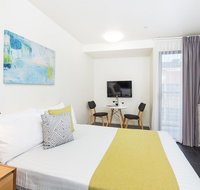 City Edge North Melbourne Apartment Hotel - C Tourism