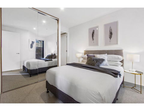 Boutique Apartment In Quiet, Sought-after Suburb - C Tourism 3