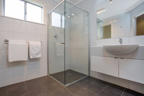 Hamilton Townhouse Motel - C Tourism 17