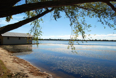 Lake Wendouree Luxury Apartments - C Tourism 14