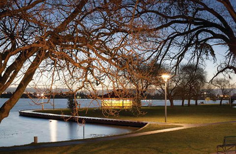 Lake Wendouree Luxury Apartments - C Tourism 1